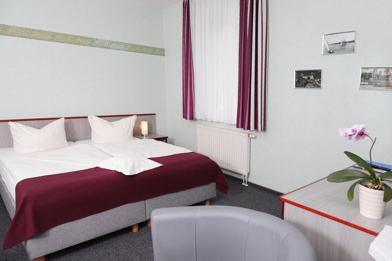 Hotel "Am Werl" Bad Saarow Exterior foto